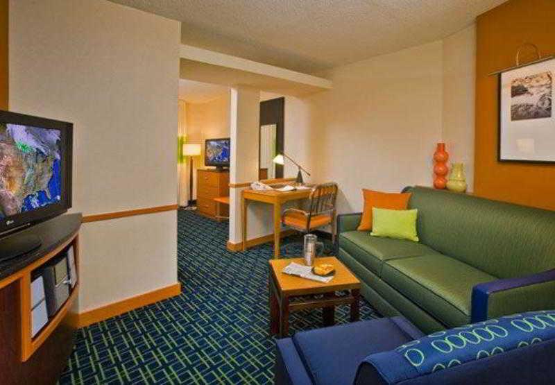Hampton Inn & Suites Avon Indianapolis エクステリア 写真
